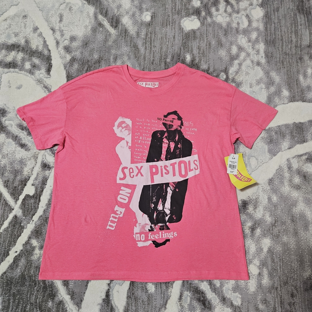 Pink Graphic Short Sleeve Tee for Women